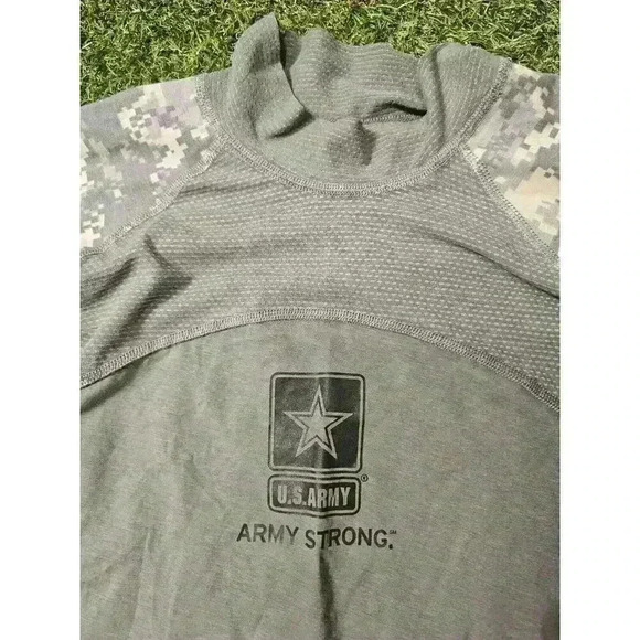 Massif Army Combat Shirt Mens XL Green Digital Camo Stretch Compression NWT - Picture 3 of 8